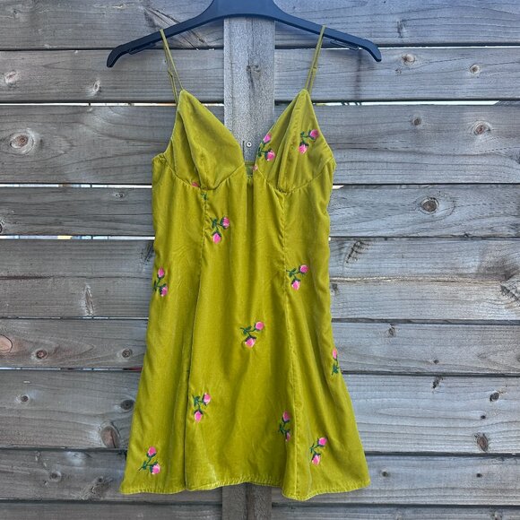 Urban Outfitters Dresses & Skirts - Urban Outfitters Embroidered Velvet Mini Dress – S